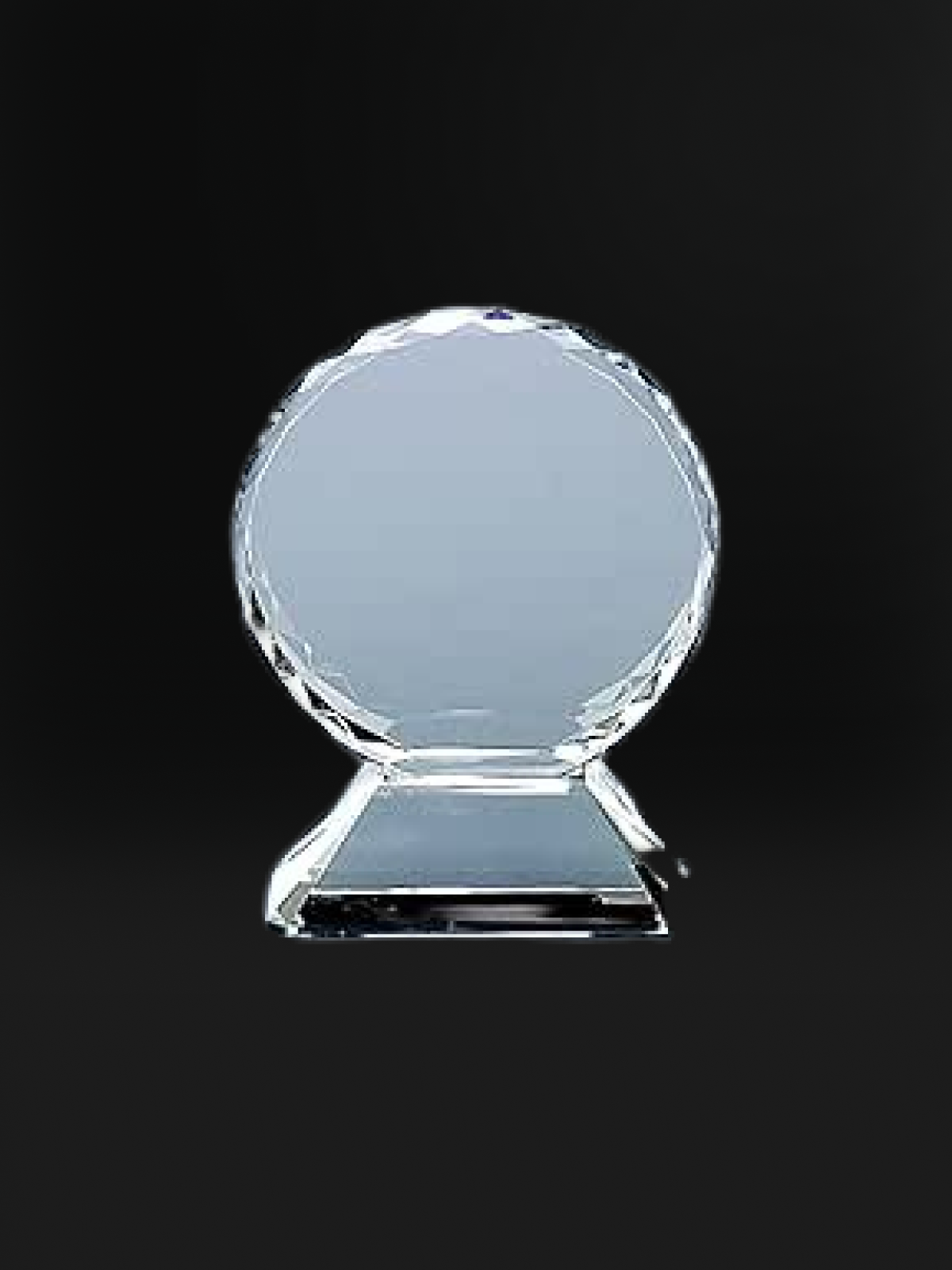 Optic Faceted Round on Base