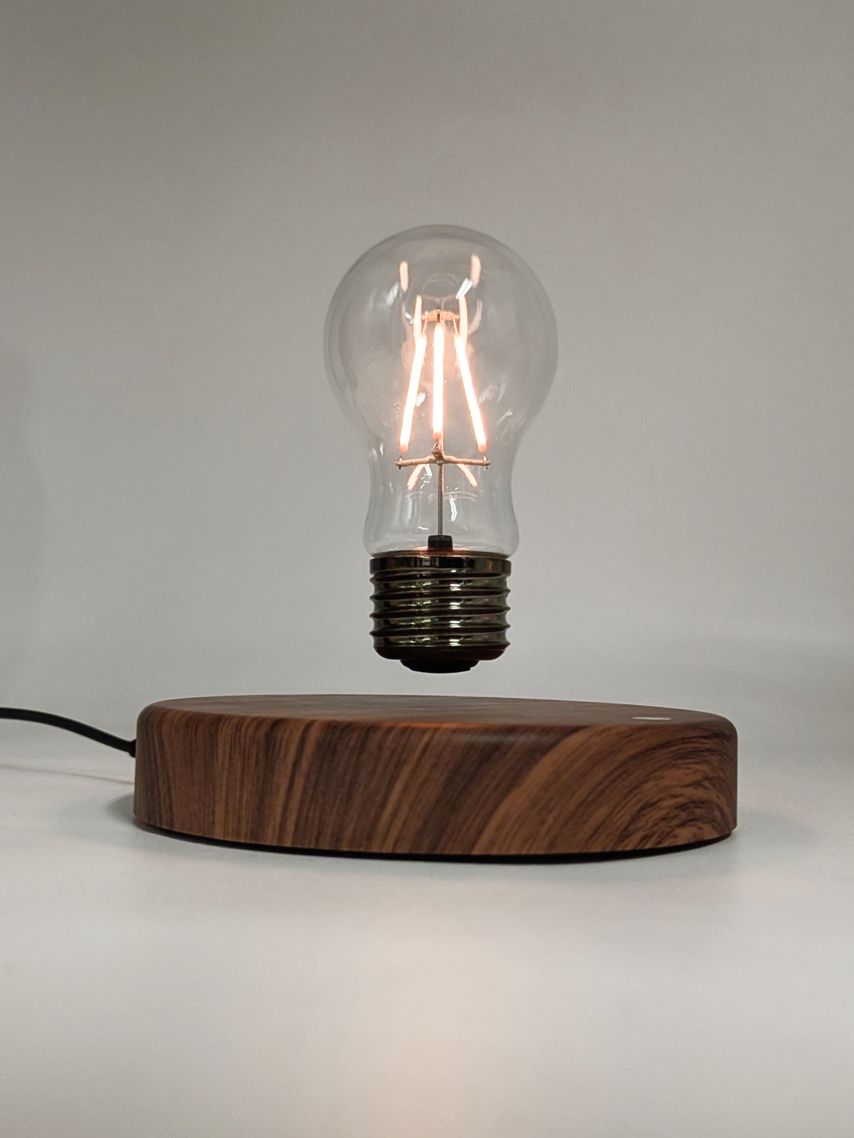Magnetic Levitation LED Bulb - M2