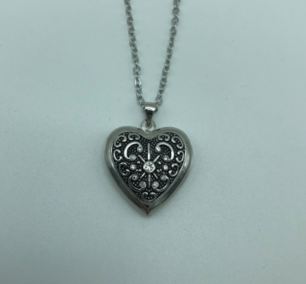 Antique Heart Locket – The Engraving Shoppe